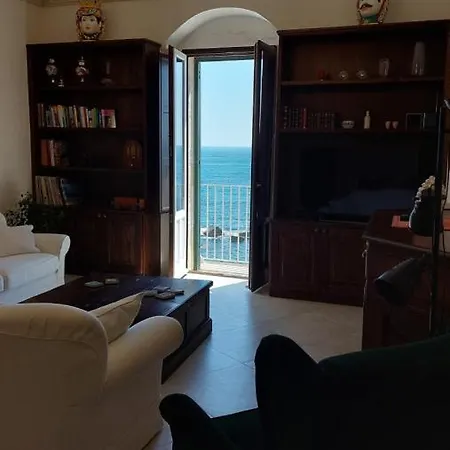 Apartment Camilla *